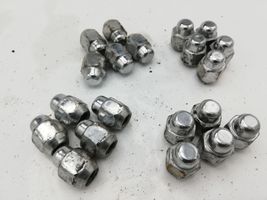 Hyundai ix 55 Nuts/bolts 