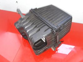 Hyundai Santa Fe Scatola del filtro dell’aria 281102B200