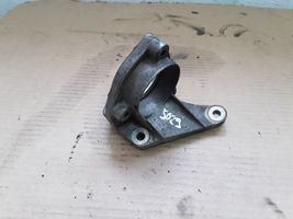 Opel Zafira C Staffa del cuscinetto di supporto dell’albero di trasmissione 13219107