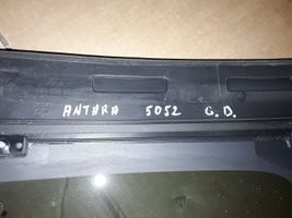 Opel Antara Szyba karoseryjna drzwi tylnych 96660069