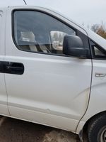 Hyundai H-1, Starex, Satellite Portiera anteriore NOCODE