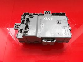 Honda Civic IX Module de fusibles TV0E120