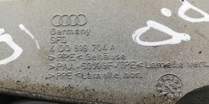 Audi A8 S8 D2 4D Kojelaudan sivutuuletussuuttimen kehys 4D0819704A