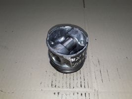 Toyota Avensis T250 Piston W021