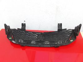 Seat Toledo IV (NH) Griglia anteriore 6JA853668A