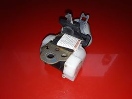 Subaru Justy Ceinture de sécurité arrière H073818