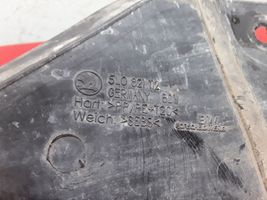 Skoda Yeti (5L) Panel wykończeniowy błotnika 5L0821112