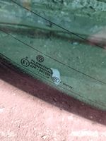 Volkswagen Tiguan Rear windscreen/windshield window 43R001595