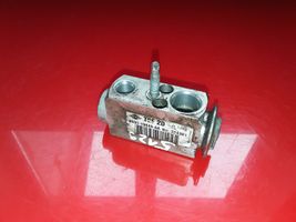 Ford Mondeo MK IV Valvola ad espansione dell’aria condizionata (A/C) 9G9119849AA