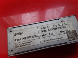 BMW X5 E53 iPod-pistoke 65110392130
