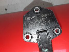 Volkswagen PASSAT B8 Oil level sensor 04L907660C