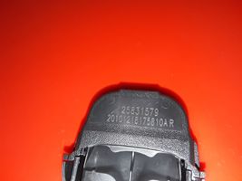 Opel Antara Lietus sensors 25831579