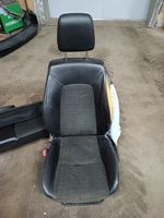 KIA Ceed Fotele / Kanapa / Komplet 