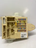 KIA Sorento Fuse module 954002P404