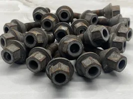 Renault Trafic III (X82) Nuts/bolts N0code