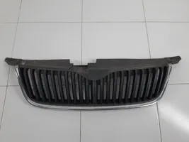 Skoda Yeti (5L) Maskownica / Grill / Atrapa górna chłodnicy 5L0853668