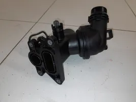 Land Rover Discovery Sport Thermostat / Thermostatgehäuse G4D33575BE