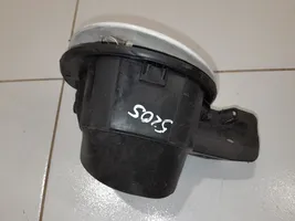 KIA Sorento Bouchon, volet de trappe de réservoir à carburant 695132P000