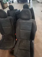 Nissan X-Trail T32 Fotele / Kanapa / Komplet N0CODE