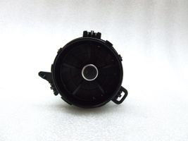 Toyota Yaris Šoninės oro grotelės 5556862280