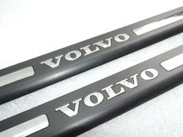 Volvo V60 Garniture de marche-pieds / jupe latérale 8659960