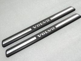 Volvo V60 Kynnyksen/sivuhelman lista 8659960