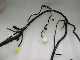 Toyota Yaris XP210 Mazo de cables interior derecho 82161K0A40