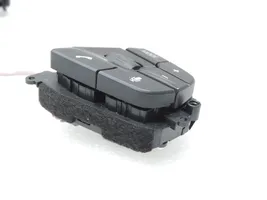 BMW 5 G30 G31 Pulsanti/interruttori sul volante 61319327079