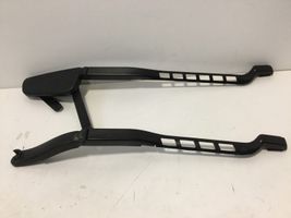 Mercedes-Benz GL X166 Front wiper blade arm A1668201040