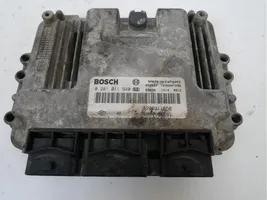 Nissan Interstar Sterownik / Moduł ECU 0281011940