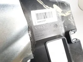 Volvo V60 Ohjauspyörän pylvään verhoilu 8648403