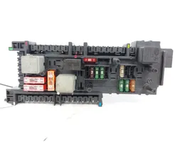 Mercedes-Benz E AMG W212 Module de fusibles 168298