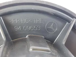 Mercedes-Benz E AMG W212 Salono oro mazgo plastikinis korpusas A2048200208