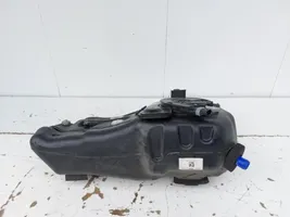 Jaguar XE Serbatoio del carburante GX735J228A