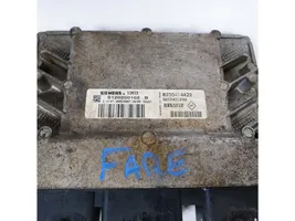 Renault Modus Sterownik / Moduł ECU 8200414422