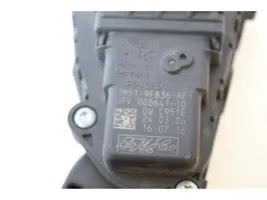Ford C-MAX I Pedale dell’acceleratore 3M519F836AF