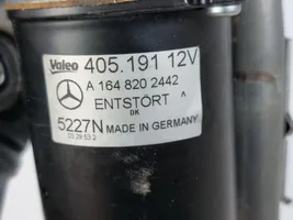 Mercedes-Benz GLS X166 Tringlerie et moteur d'essuie-glace avant A1668200741