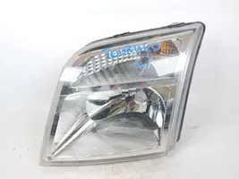 Ford Connect Lampa przednia 084311165L