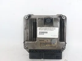 Alfa Romeo 147 Calculateur moteur ECU 0281011429