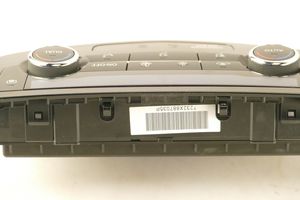 Nissan X-Trail T32 Przełącznik / Włącznik nawiewu dmuchawy 275004EA0A