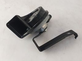 BMW 2 F22 F23 Horn signal 61337850336