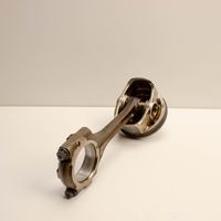 Toyota C-HR Piston 