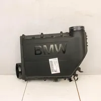 BMW 5 G30 G31 Scatola del filtro dell’aria 7571355