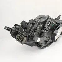 Ford Kuga III Lampa przednia LV4B13E015BG