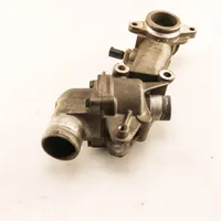 Mercedes-Benz C W203 Boîtier de thermostat 1112030473