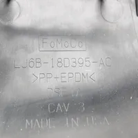 Ford Kuga III Ohjaamon sisäilman ilmakanava LJ6B18D395AC