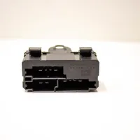 Volvo XC70 Seat heating relay 30782079