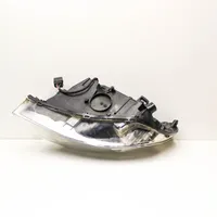 Volvo V60 Lampa przednia 89905470