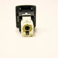 Mercedes-Benz S W221 USB socket connector A2188200187