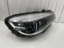 BMW 2 F45 Lampa przednia 8738642